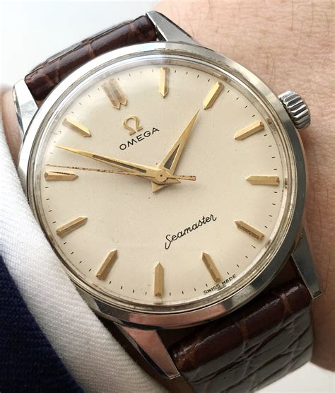 omega vintage watch database.